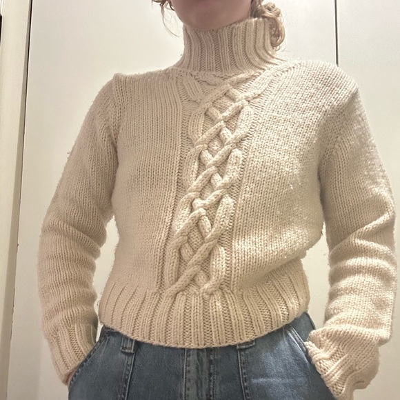 cream colored wool turtleneck sweater! - Picture 1 of 4